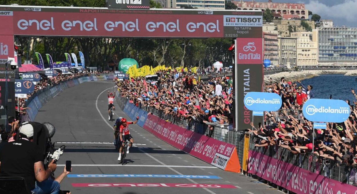 Il Giro D Italia Torna A Napoli E In Campania Nel Le Tappe