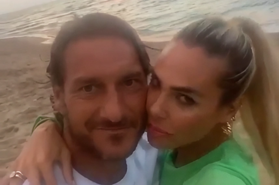 Ilary Blasi E Francesco Totti Cancellate Tutte Le Foto Da Instagram