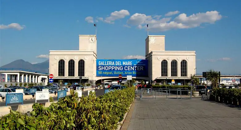 La Galleria del Mare al porto di Napoli