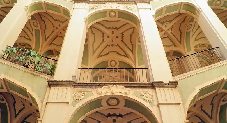 Palazzo dello Spagnolo a Napoli