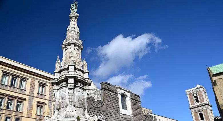 Caccia al tesoro nel centro storico di Napoli a San Valentino 2016