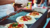 Street Food Festival a Fuorigrotta a Napoli con cibo da strada internazionale
