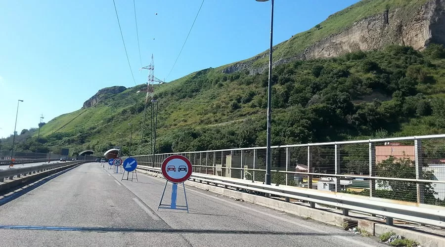 Raccordo di via Epomeo a Napoli