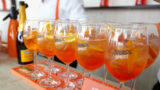 Spritzerò apre a Chiaia e Mergellina a Napoli con spritz gratis all’inaugurazione