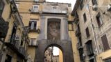 Maggio dei Monumenti a Napoli: visite guidate alla Porta San Gennaro restaurata