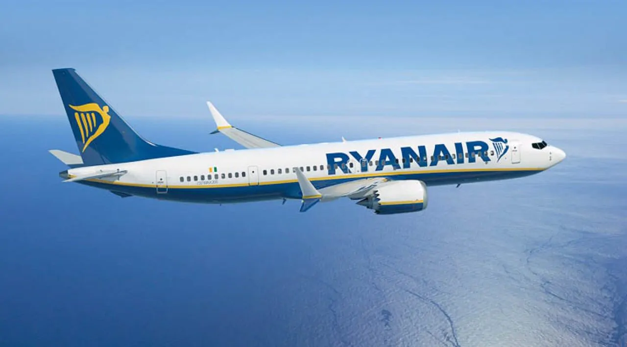 Ryanair punta su Napoli: 12 nuove rotte e decine di posti di lavoro