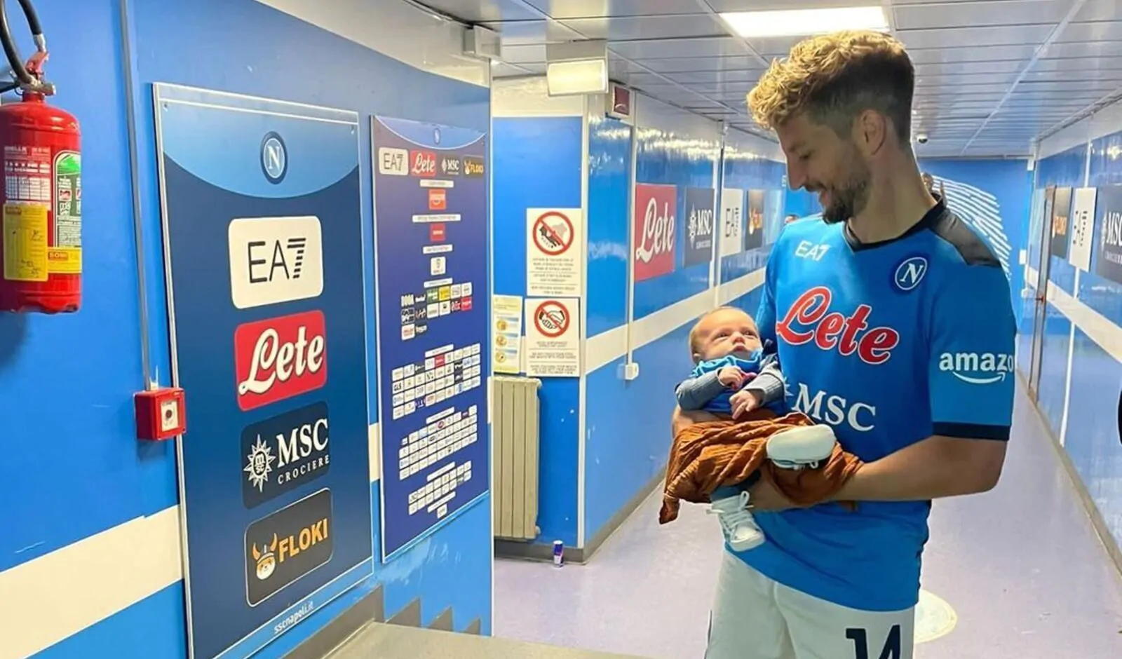 Proposta cittadinanza onoraria a Mertens: ma chi è responsabile del suo addio al Napoli?