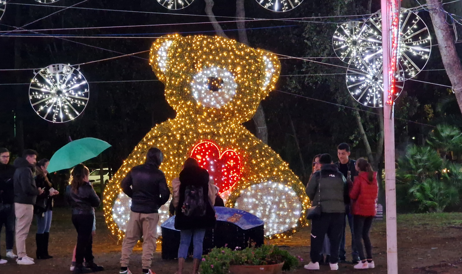 Luminarie Di Natale A Bacoli Nella Casina Vanvitelliana Si Accendono Le ...