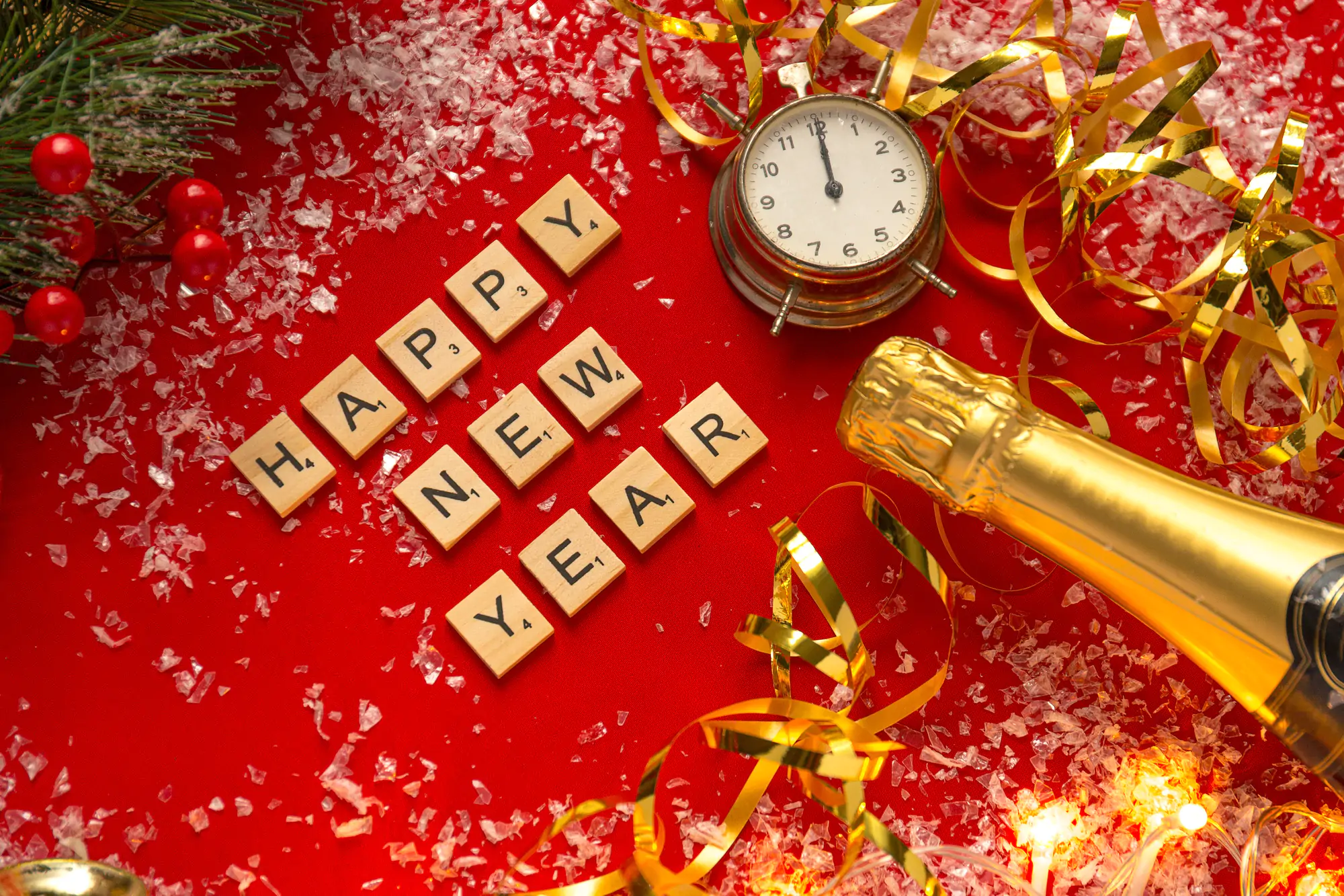 Auguri di buon anno 2025, frasi originali per Whatsapp e non solo